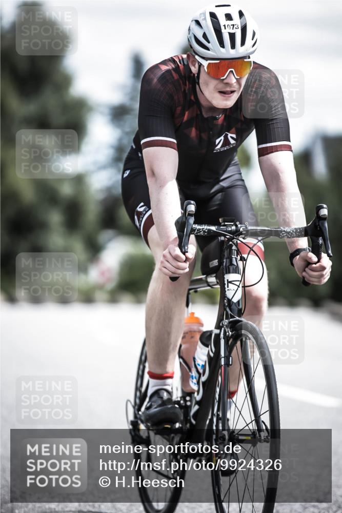 21.06.2026 - 29. Vierlanden-Triathlon H.Heesch http://msf.ph/oto/9924326 21.06.2026 13:08:15 Radfahren 1073 meine-sportfotos.de