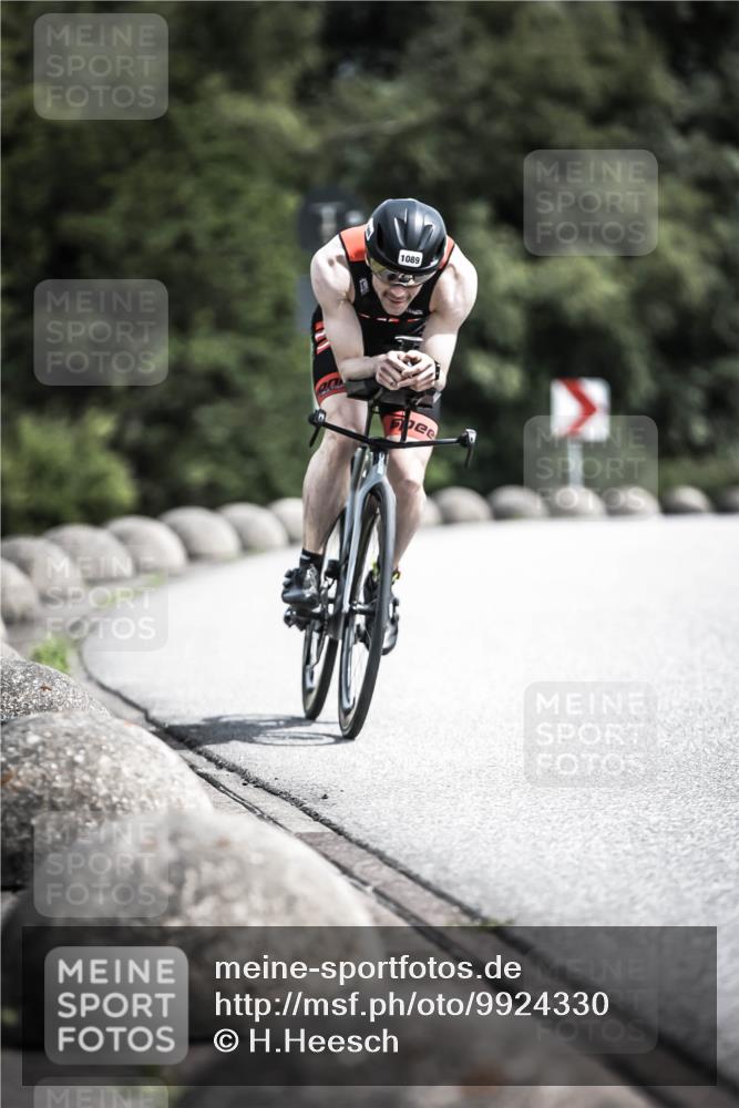 21.06.2026 - 29. Vierlanden-Triathlon H.Heesch http://msf.ph/oto/9924330 21.06.2026 13:08:25 Radfahren 1089 meine-sportfotos.de