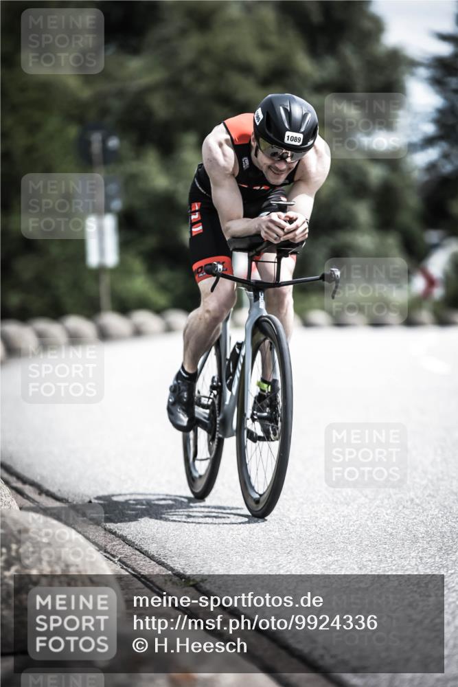 21.06.2026 - 29. Vierlanden-Triathlon H.Heesch http://msf.ph/oto/9924336 21.06.2026 13:08:25 Radfahren 1089 meine-sportfotos.de