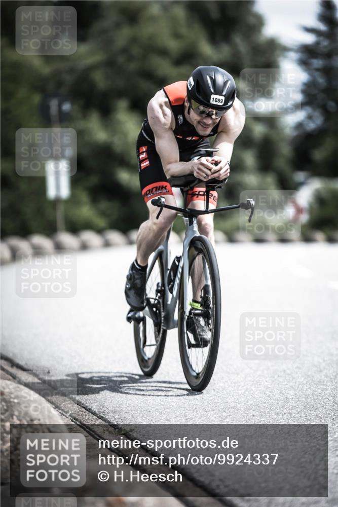 21.06.2026 - 29. Vierlanden-Triathlon H.Heesch http://msf.ph/oto/9924337 21.06.2026 13:08:25 Radfahren 1089 meine-sportfotos.de