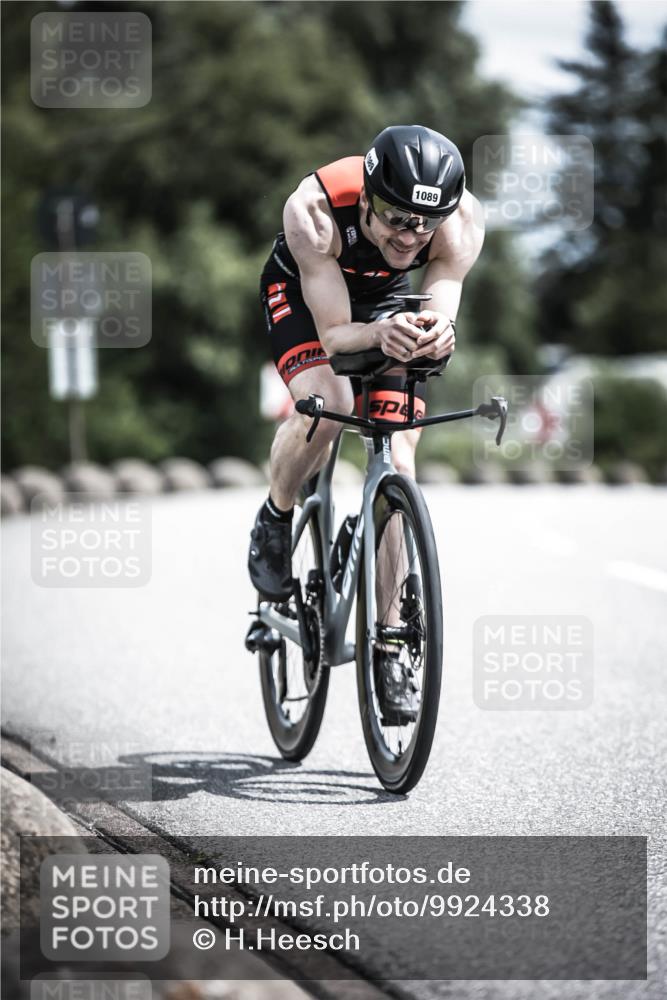 21.06.2026 - 29. Vierlanden-Triathlon H.Heesch http://msf.ph/oto/9924338 21.06.2026 13:08:25 Radfahren 1089 meine-sportfotos.de