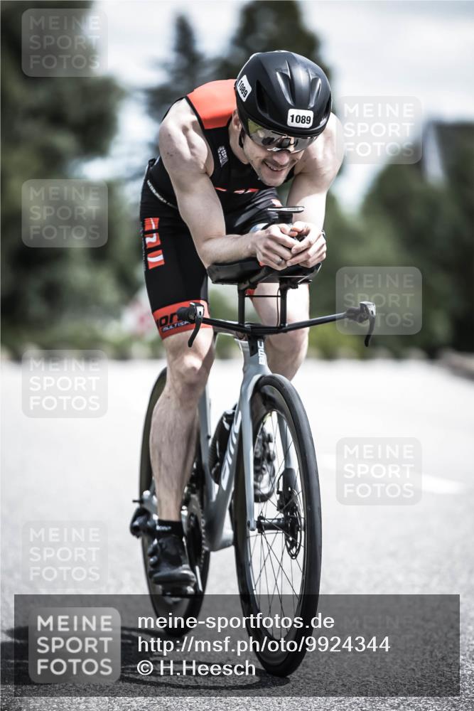21.06.2026 - 29. Vierlanden-Triathlon H.Heesch http://msf.ph/oto/9924344 21.06.2026 13:08:25 Radfahren 1089, 1089 meine-sportfotos.de