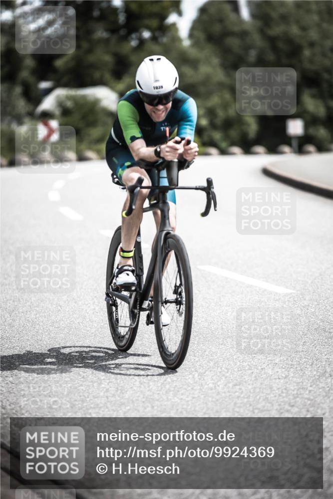 21.06.2026 - 29. Vierlanden-Triathlon H.Heesch http://msf.ph/oto/9924369 21.06.2026 13:13:26 Radfahren 1039 meine-sportfotos.de
