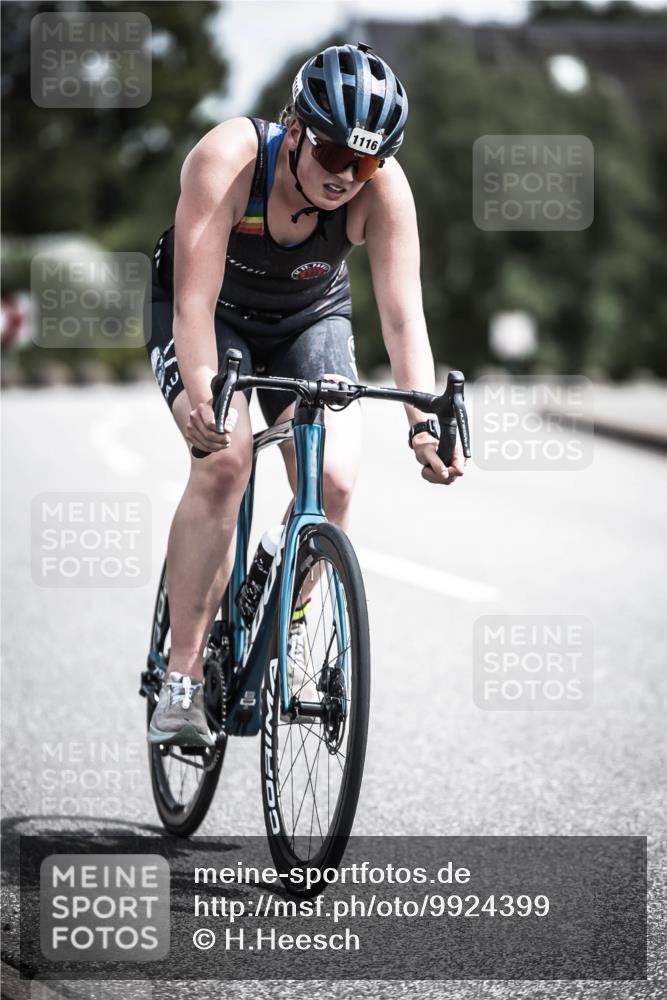 21.06.2026 - 29. Vierlanden-Triathlon H.Heesch http://msf.ph/oto/9924399 21.06.2026 13:13:51 Radfahren 1116 meine-sportfotos.de