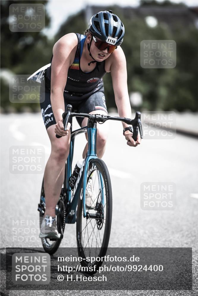 21.06.2026 - 29. Vierlanden-Triathlon H.Heesch http://msf.ph/oto/9924400 21.06.2026 13:13:51 Radfahren 1116 meine-sportfotos.de