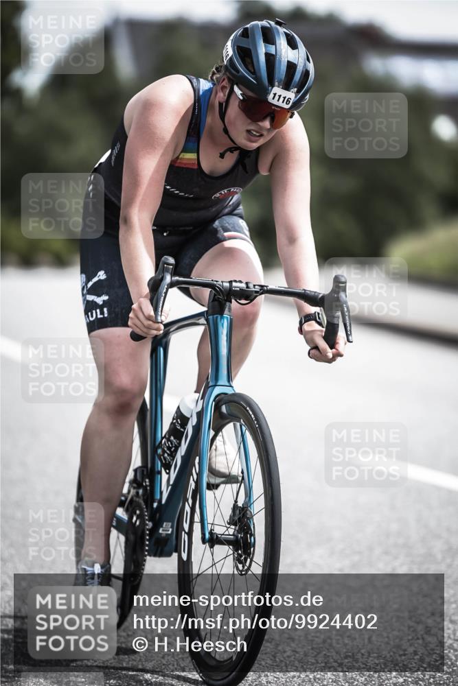 21.06.2026 - 29. Vierlanden-Triathlon H.Heesch http://msf.ph/oto/9924402 21.06.2026 13:13:51 Radfahren 1116 meine-sportfotos.de