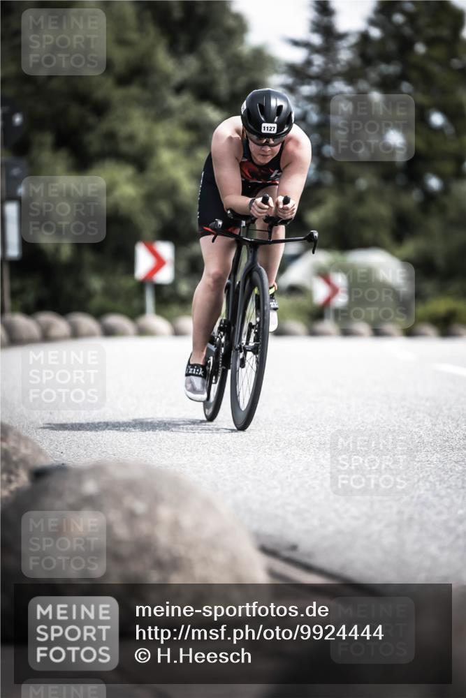 21.06.2026 - 29. Vierlanden-Triathlon H.Heesch http://msf.ph/oto/9924444 21.06.2026 13:14:33 Radfahren 1127 meine-sportfotos.de