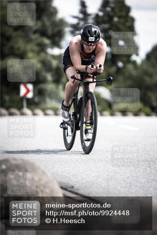 21.06.2026 - 29. Vierlanden-Triathlon H.Heesch http://msf.ph/oto/9924448 21.06.2026 13:14:34 Radfahren 1127 meine-sportfotos.de
