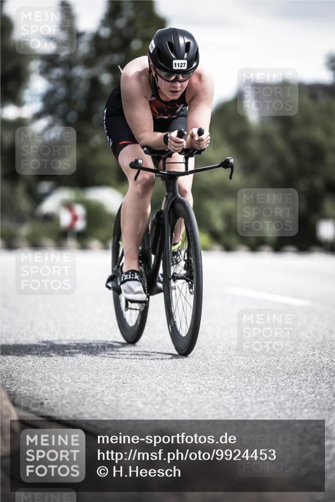21.06.2026 - 29. Vierlanden-Triathlon H.Heesch http://msf.ph/oto/9924453 21.06.2026 13:14:34 Radfahren 1127 meine-sportfotos.de