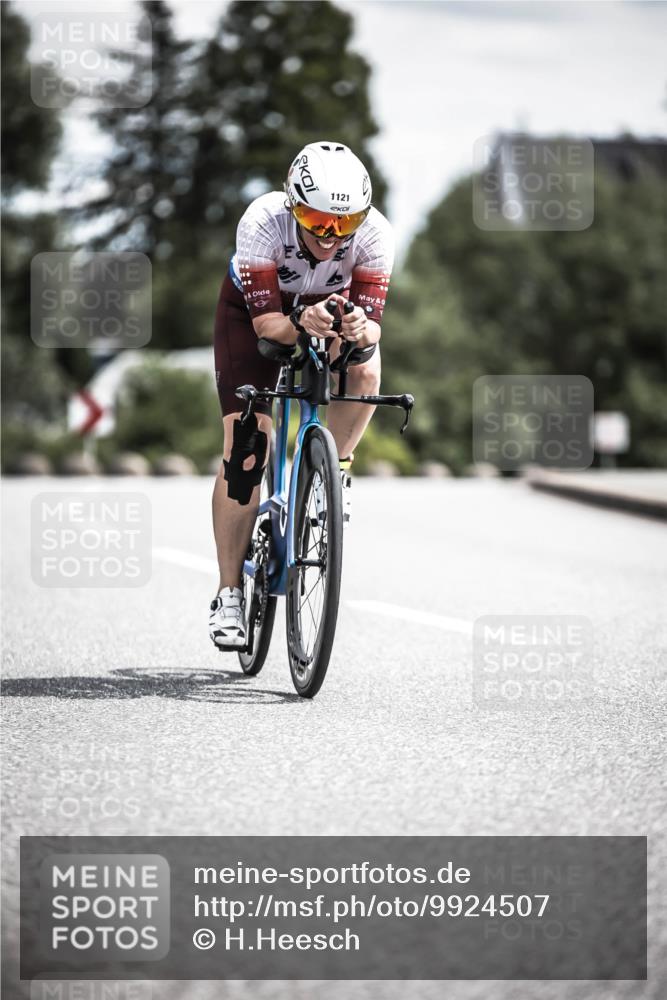 21.06.2026 - 29. Vierlanden-Triathlon H.Heesch http://msf.ph/oto/9924507 21.06.2026 13:15:20 Radfahren 1121, 0 meine-sportfotos.de