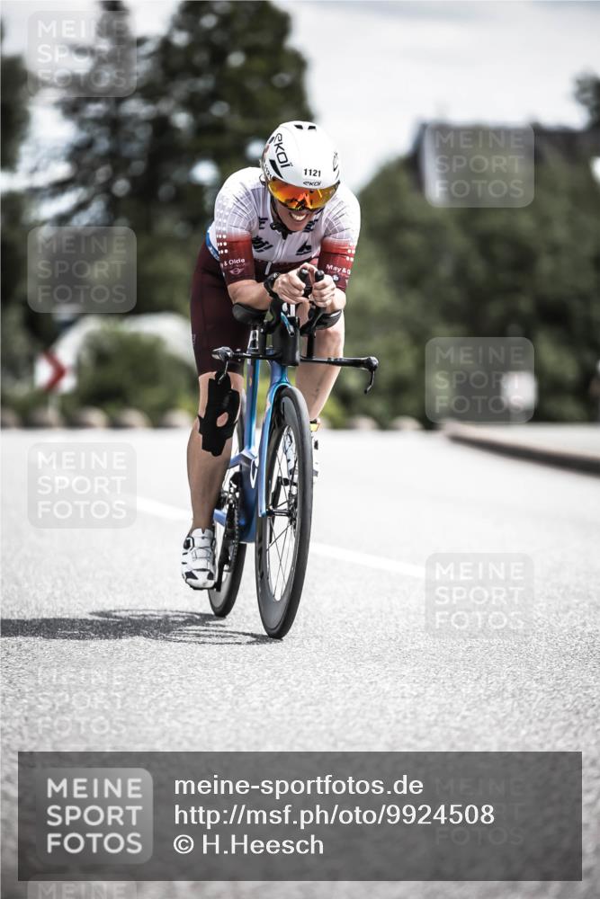 21.06.2026 - 29. Vierlanden-Triathlon H.Heesch http://msf.ph/oto/9924508 21.06.2026 13:15:20 Radfahren 1121, 0 meine-sportfotos.de