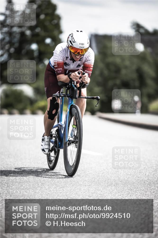 21.06.2026 - 29. Vierlanden-Triathlon H.Heesch http://msf.ph/oto/9924510 21.06.2026 13:15:20 Radfahren 1121 meine-sportfotos.de