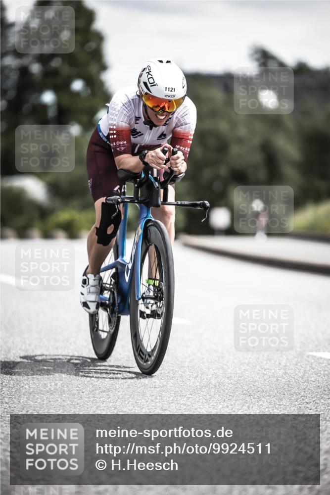 21.06.2026 - 29. Vierlanden-Triathlon H.Heesch http://msf.ph/oto/9924511 21.06.2026 13:15:20 Radfahren 1121 meine-sportfotos.de