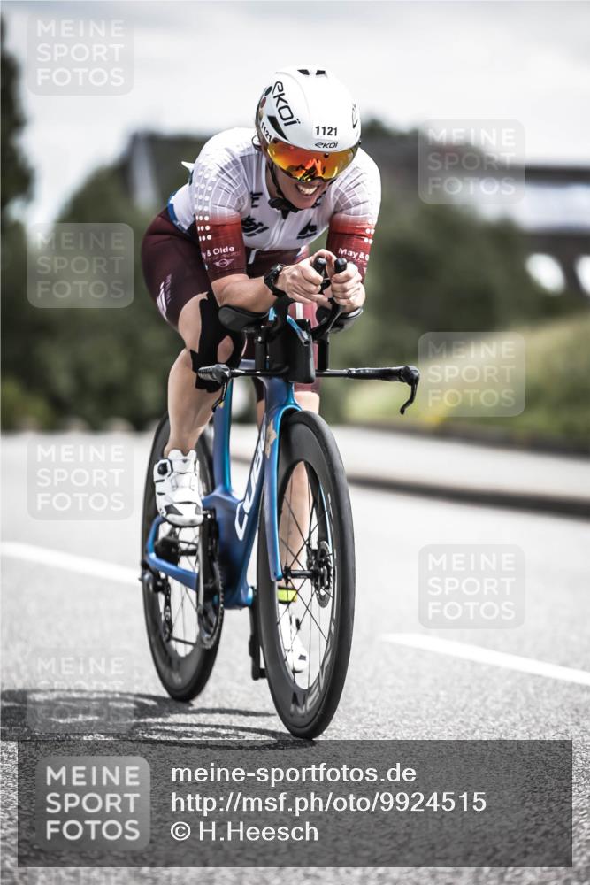 21.06.2026 - 29. Vierlanden-Triathlon H.Heesch http://msf.ph/oto/9924515 21.06.2026 13:15:20 Radfahren 100, 1121, 1121, 100, 100 meine-sportfotos.de