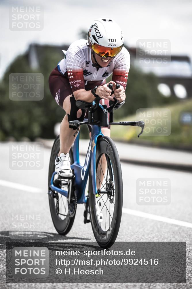 21.06.2026 - 29. Vierlanden-Triathlon H.Heesch http://msf.ph/oto/9924516 21.06.2026 13:15:20 Radfahren 1121, 1121, 100 meine-sportfotos.de