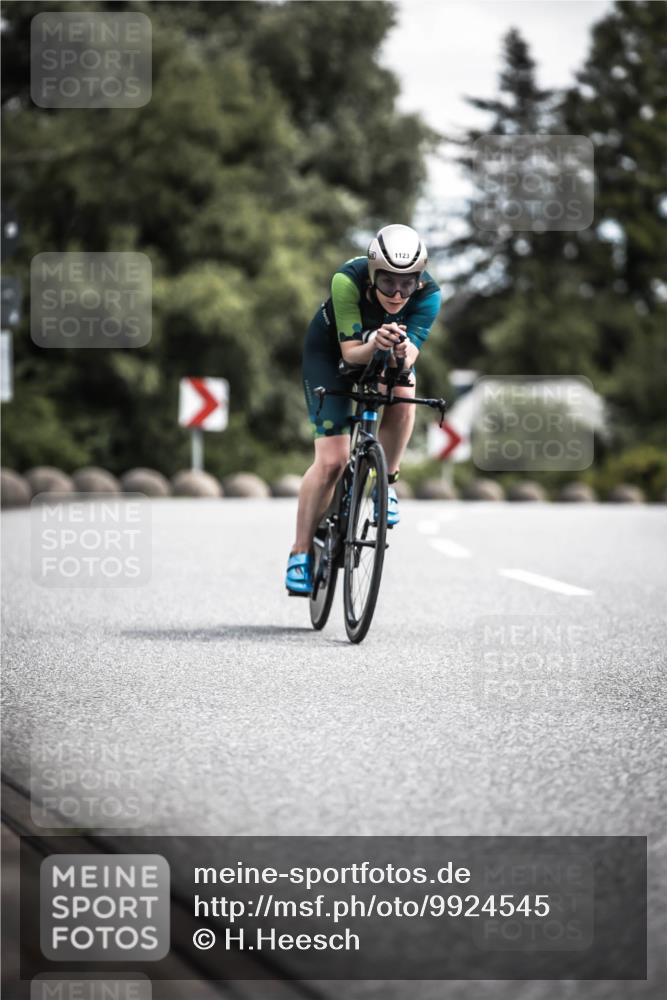 21.06.2026 - 29. Vierlanden-Triathlon H.Heesch http://msf.ph/oto/9924545 21.06.2026 13:15:42 Radfahren 1123 meine-sportfotos.de