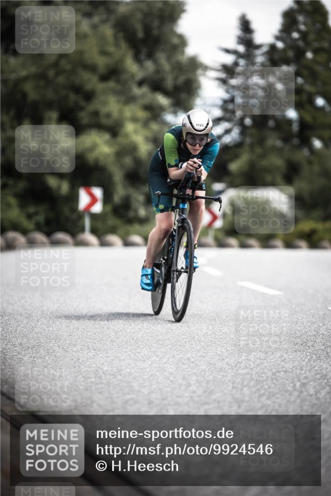 21.06.2026 - 29. Vierlanden-Triathlon H.Heesch http://msf.ph/oto/9924546 21.06.2026 13:15:42 Radfahren 1123 meine-sportfotos.de