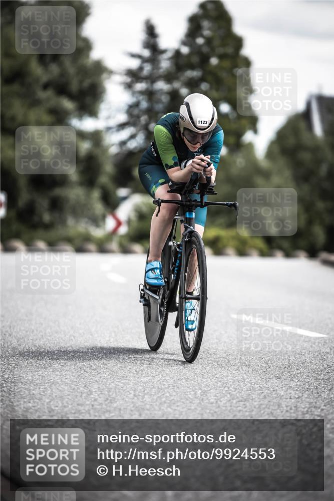 21.06.2026 - 29. Vierlanden-Triathlon H.Heesch http://msf.ph/oto/9924553 21.06.2026 13:15:42 Radfahren 1123 meine-sportfotos.de
