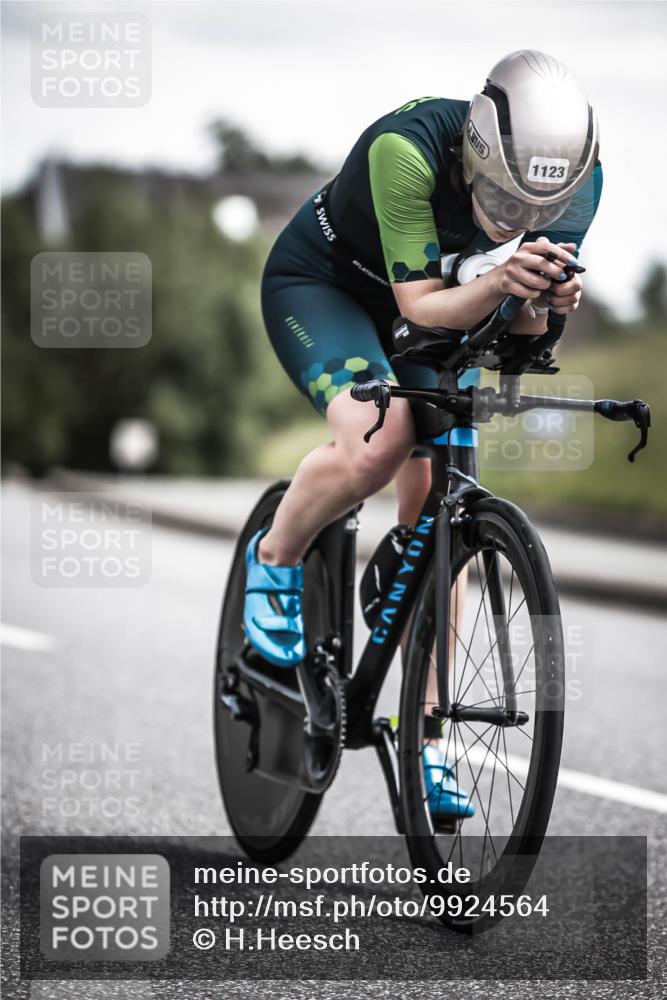 21.06.2026 - 29. Vierlanden-Triathlon H.Heesch http://msf.ph/oto/9924564 21.06.2026 13:15:43 Radfahren 1123 meine-sportfotos.de