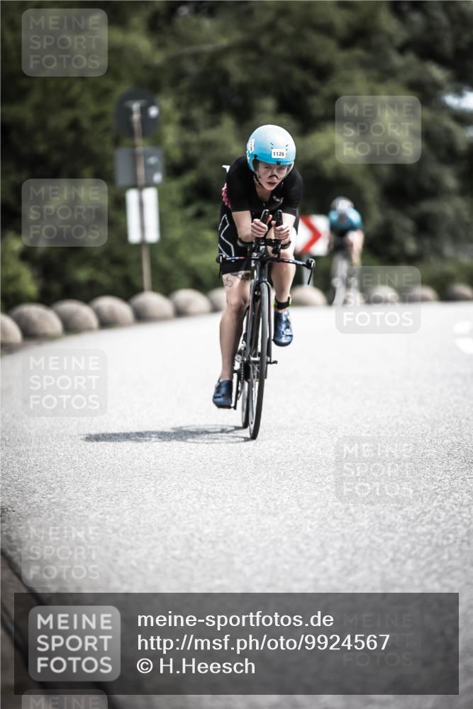 21.06.2026 - 29. Vierlanden-Triathlon H.Heesch http://msf.ph/oto/9924567 21.06.2026 13:16:05 Radfahren 11, 1126 meine-sportfotos.de