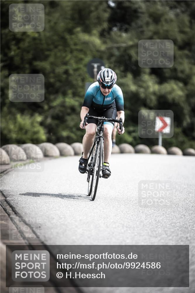 21.06.2026 - 29. Vierlanden-Triathlon H.Heesch http://msf.ph/oto/9924586 21.06.2026 13:16:09 Radfahren 1138 meine-sportfotos.de
