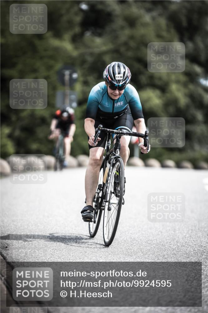 21.06.2026 - 29. Vierlanden-Triathlon H.Heesch http://msf.ph/oto/9924595 21.06.2026 13:16:09 Radfahren 1138 meine-sportfotos.de