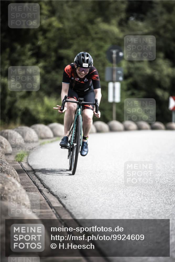 21.06.2026 - 29. Vierlanden-Triathlon H.Heesch http://msf.ph/oto/9924609 21.06.2026 13:16:12 Radfahren 1100, 1131 meine-sportfotos.de