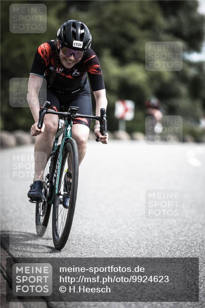 21.06.2026 - 29. Vierlanden-Triathlon H.Heesch http://msf.ph/oto/9924623 21.06.2026 13:16:12 Radfahren 1, 7, 1131 meine-sportfotos.de