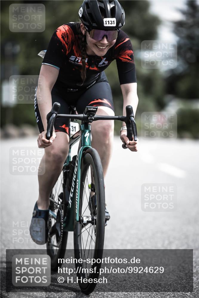 21.06.2026 - 29. Vierlanden-Triathlon H.Heesch http://msf.ph/oto/9924629 21.06.2026 13:16:13 Radfahren 1131, 31, 350 meine-sportfotos.de