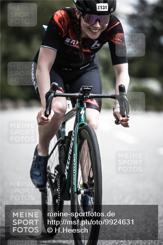 21.06.2026 - 29. Vierlanden-Triathlon H.Heesch http://msf.ph/oto/9924631 21.06.2026 13:16:13 Radfahren 1131 meine-sportfotos.de