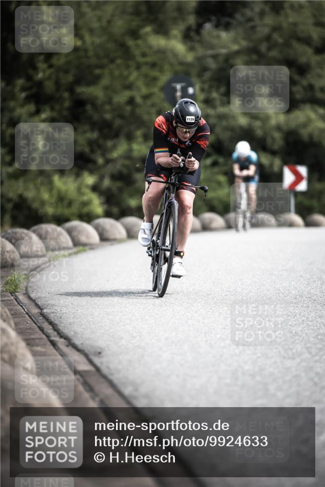 21.06.2026 - 29. Vierlanden-Triathlon H.Heesch http://msf.ph/oto/9924633 21.06.2026 13:16:16 Radfahren 1129 meine-sportfotos.de
