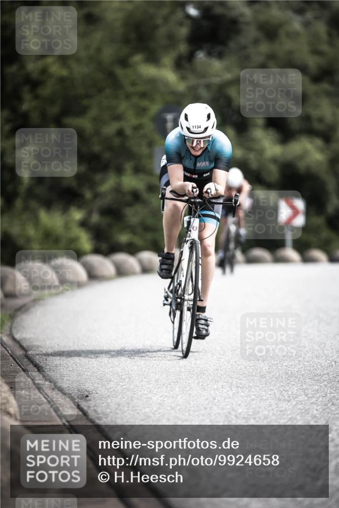 21.06.2026 - 29. Vierlanden-Triathlon H.Heesch http://msf.ph/oto/9924658 21.06.2026 13:16:19 Radfahren 1134, 851 meine-sportfotos.de