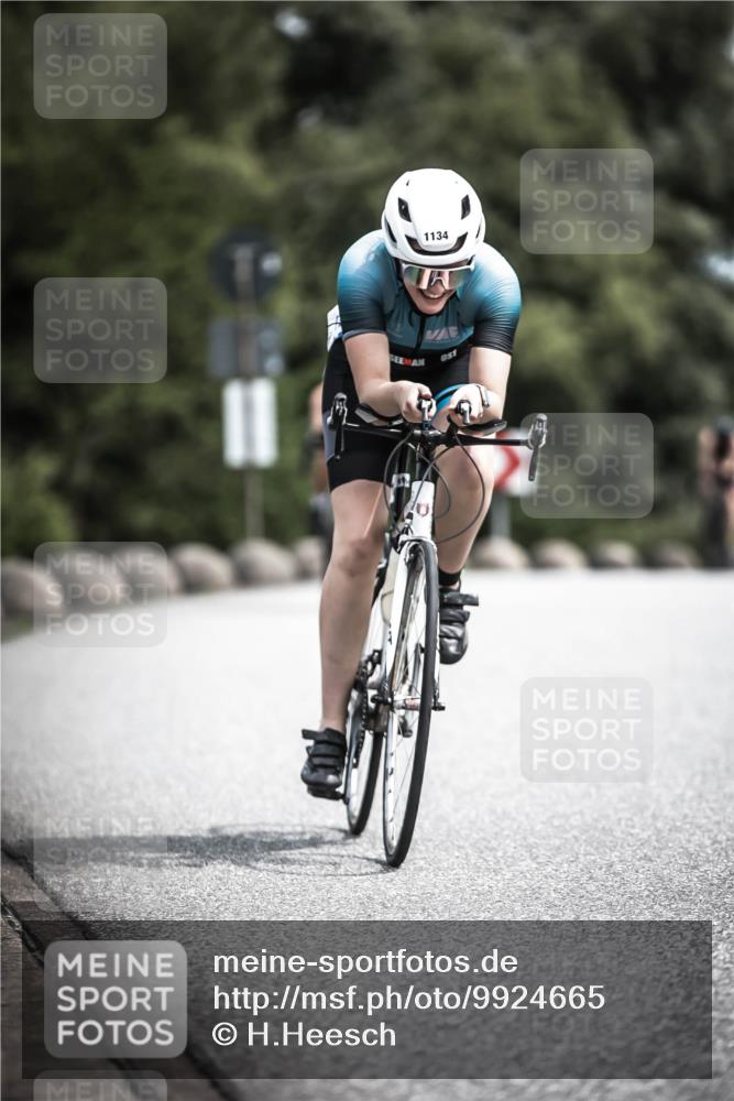 21.06.2026 - 29. Vierlanden-Triathlon H.Heesch http://msf.ph/oto/9924665 21.06.2026 13:16:20 Radfahren 1134 meine-sportfotos.de