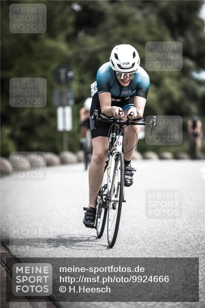 21.06.2026 - 29. Vierlanden-Triathlon H.Heesch http://msf.ph/oto/9924666 21.06.2026 13:16:20 Radfahren 1134, 051 meine-sportfotos.de