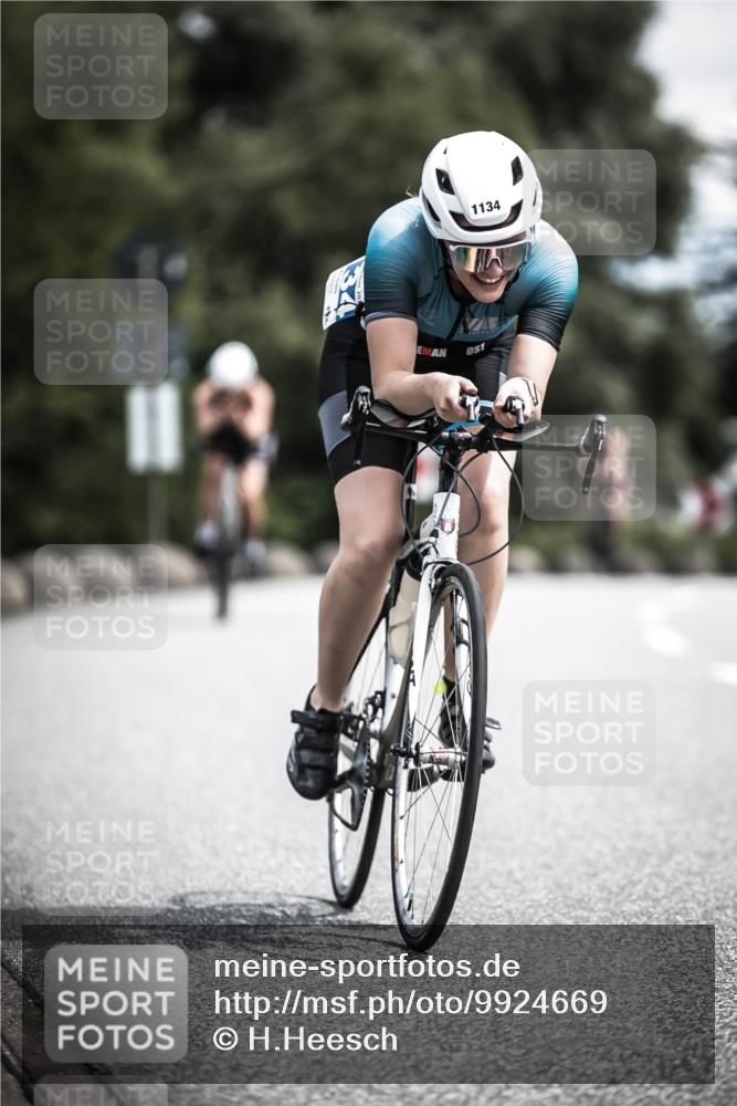 21.06.2026 - 29. Vierlanden-Triathlon H.Heesch http://msf.ph/oto/9924669 21.06.2026 13:16:20 Radfahren 051, 1134 meine-sportfotos.de