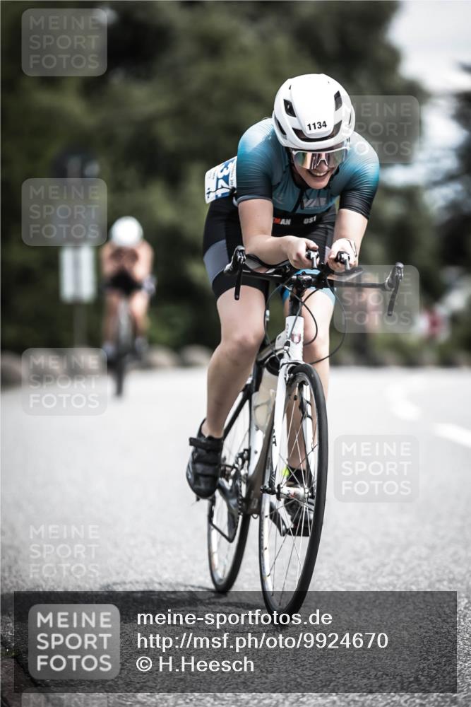 21.06.2026 - 29. Vierlanden-Triathlon H.Heesch http://msf.ph/oto/9924670 21.06.2026 13:16:20 Radfahren 051, 1134 meine-sportfotos.de