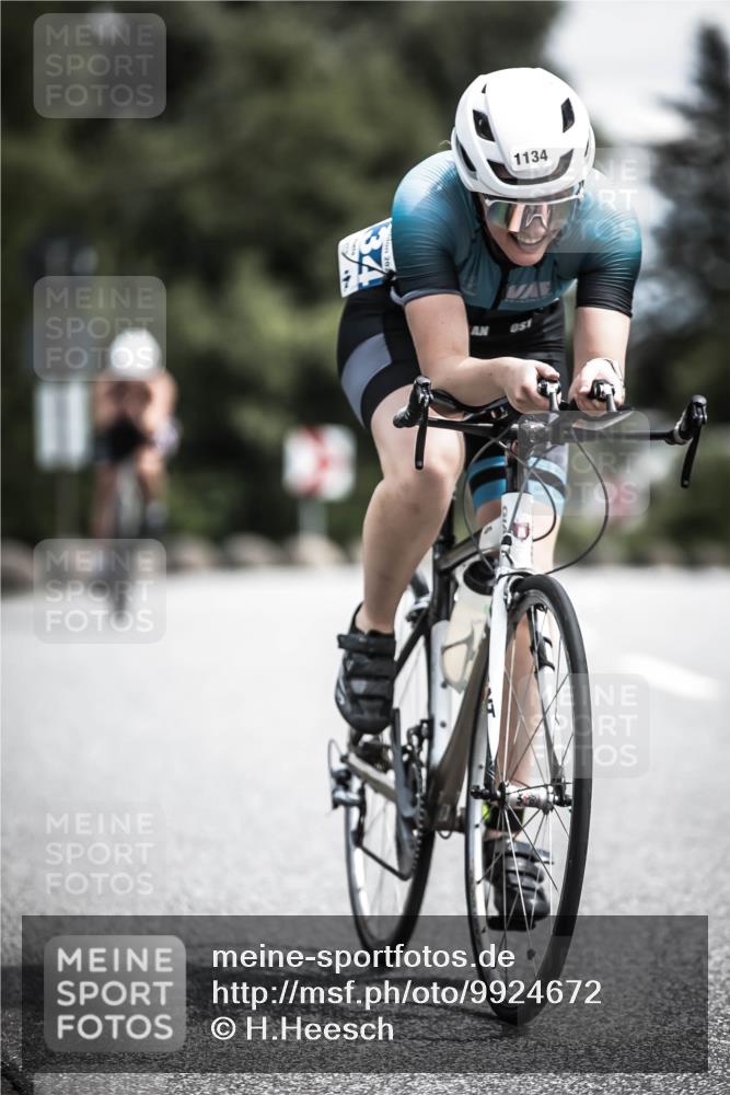21.06.2026 - 29. Vierlanden-Triathlon H.Heesch http://msf.ph/oto/9924672 21.06.2026 13:16:20 Radfahren 051, 1134 meine-sportfotos.de