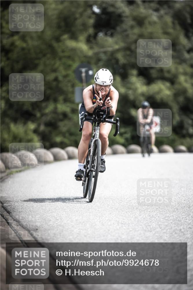 21.06.2026 - 29. Vierlanden-Triathlon H.Heesch http://msf.ph/oto/9924678 21.06.2026 13:16:21 Radfahren 1114 meine-sportfotos.de