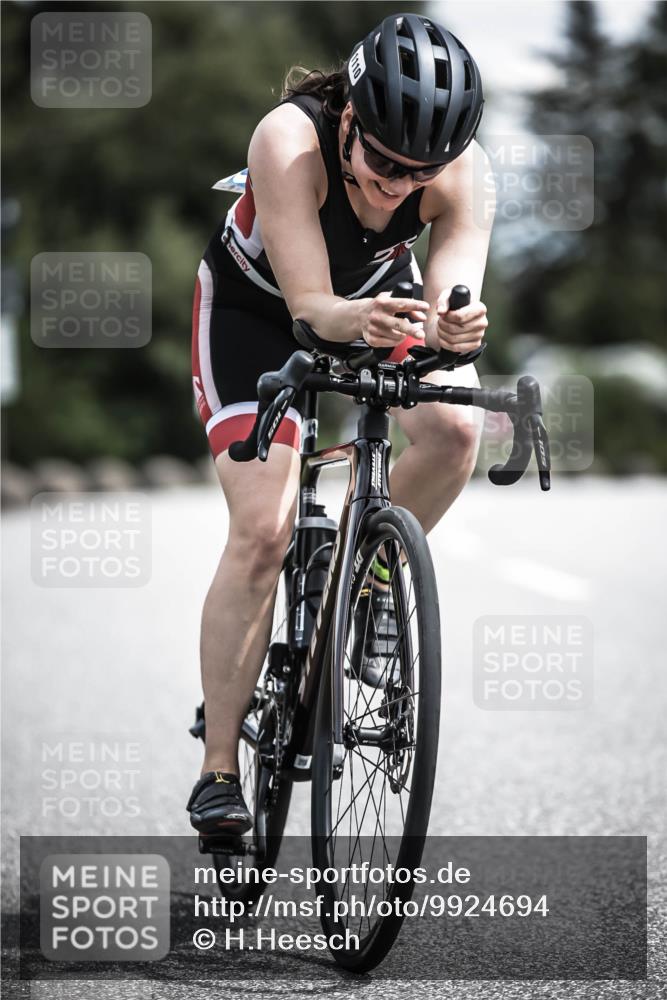 21.06.2026 - 29. Vierlanden-Triathlon H.Heesch http://msf.ph/oto/9924694 21.06.2026 13:16:26 Radfahren 105 meine-sportfotos.de