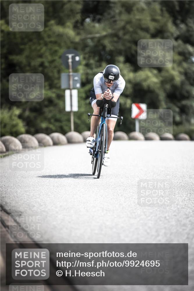 21.06.2026 - 29. Vierlanden-Triathlon H.Heesch http://msf.ph/oto/9924695 21.06.2026 13:16:30 Radfahren 1148 meine-sportfotos.de