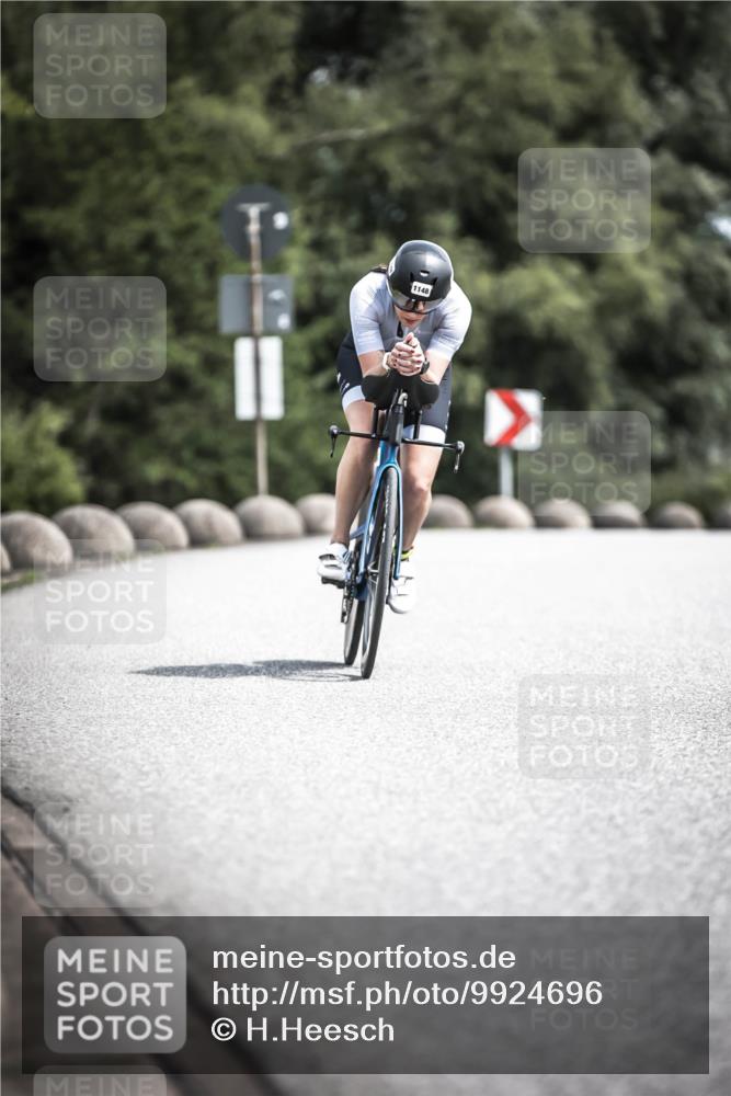 21.06.2026 - 29. Vierlanden-Triathlon H.Heesch http://msf.ph/oto/9924696 21.06.2026 13:16:30 Radfahren 1148 meine-sportfotos.de
