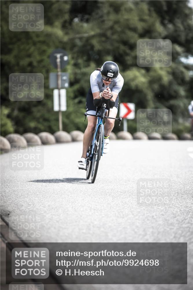 21.06.2026 - 29. Vierlanden-Triathlon H.Heesch http://msf.ph/oto/9924698 21.06.2026 13:16:30 Radfahren 1148 meine-sportfotos.de