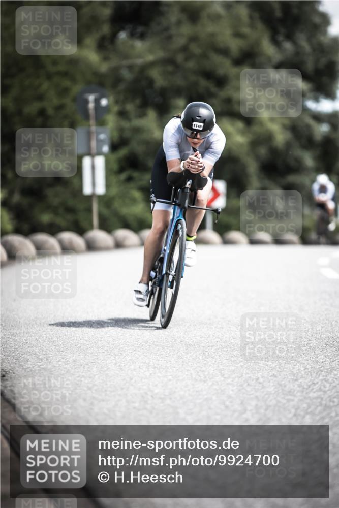 21.06.2026 - 29. Vierlanden-Triathlon H.Heesch http://msf.ph/oto/9924700 21.06.2026 13:16:30 Radfahren 1148 meine-sportfotos.de