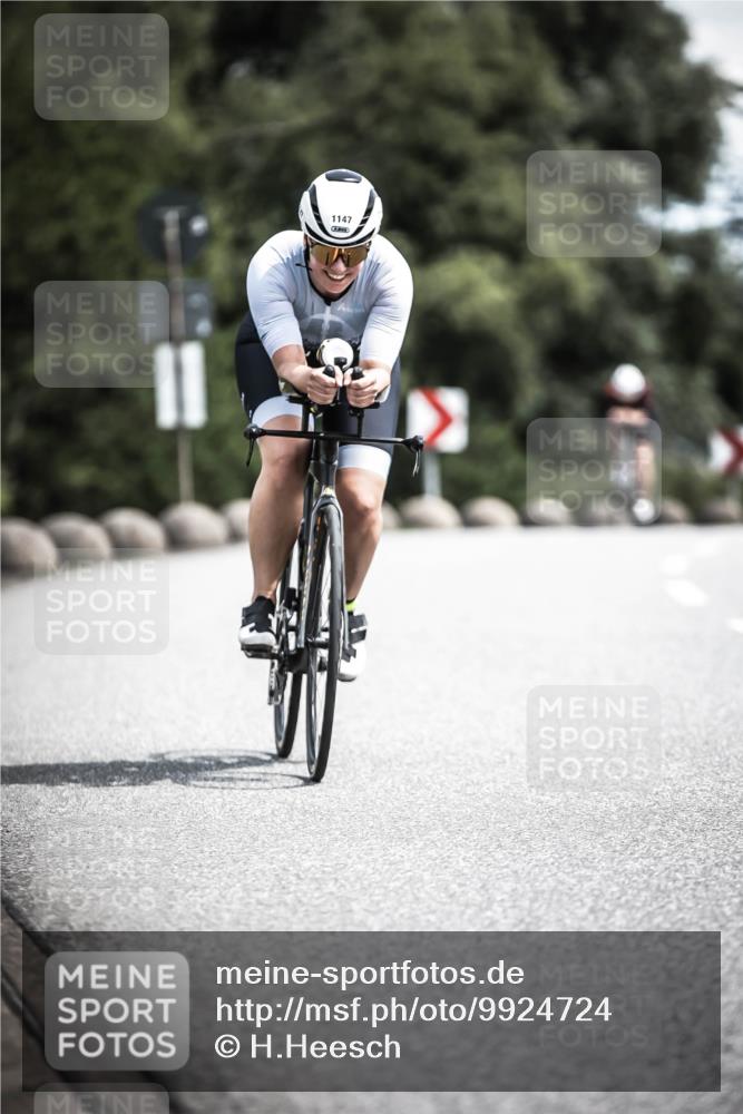 21.06.2026 - 29. Vierlanden-Triathlon H.Heesch http://msf.ph/oto/9924724 21.06.2026 13:16:35 Radfahren 1147 meine-sportfotos.de
