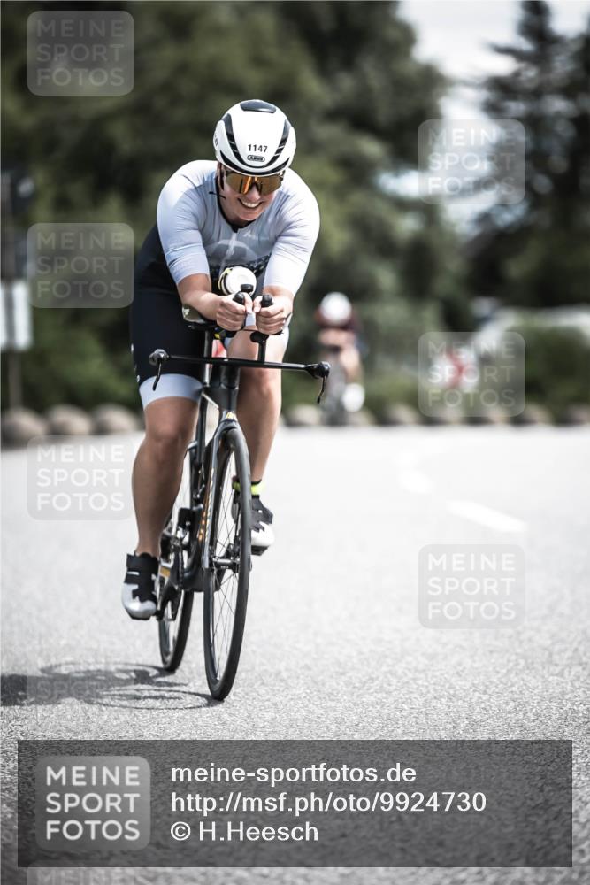 21.06.2026 - 29. Vierlanden-Triathlon H.Heesch http://msf.ph/oto/9924730 21.06.2026 13:16:35 Radfahren 1147 meine-sportfotos.de