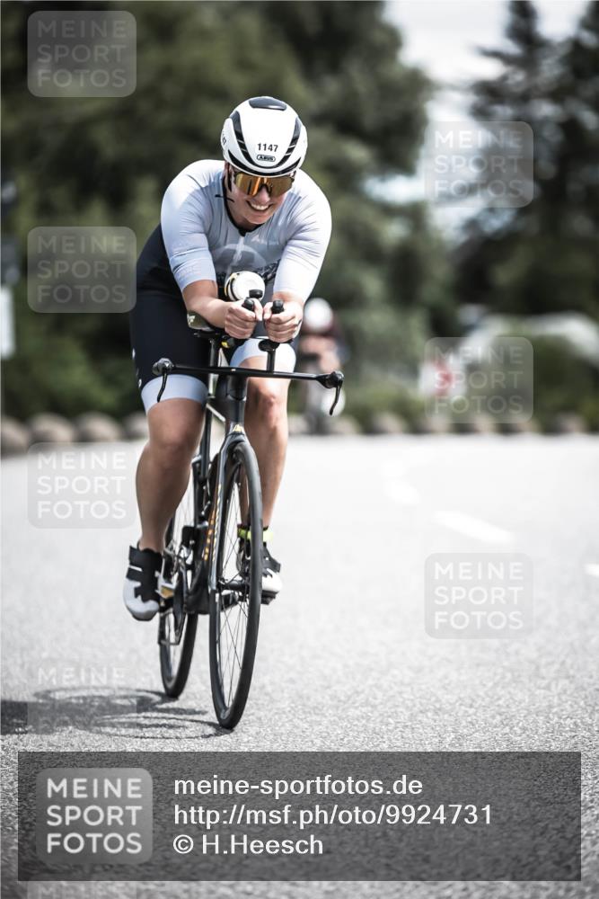 21.06.2026 - 29. Vierlanden-Triathlon H.Heesch http://msf.ph/oto/9924731 21.06.2026 13:16:35 Radfahren 1147 meine-sportfotos.de