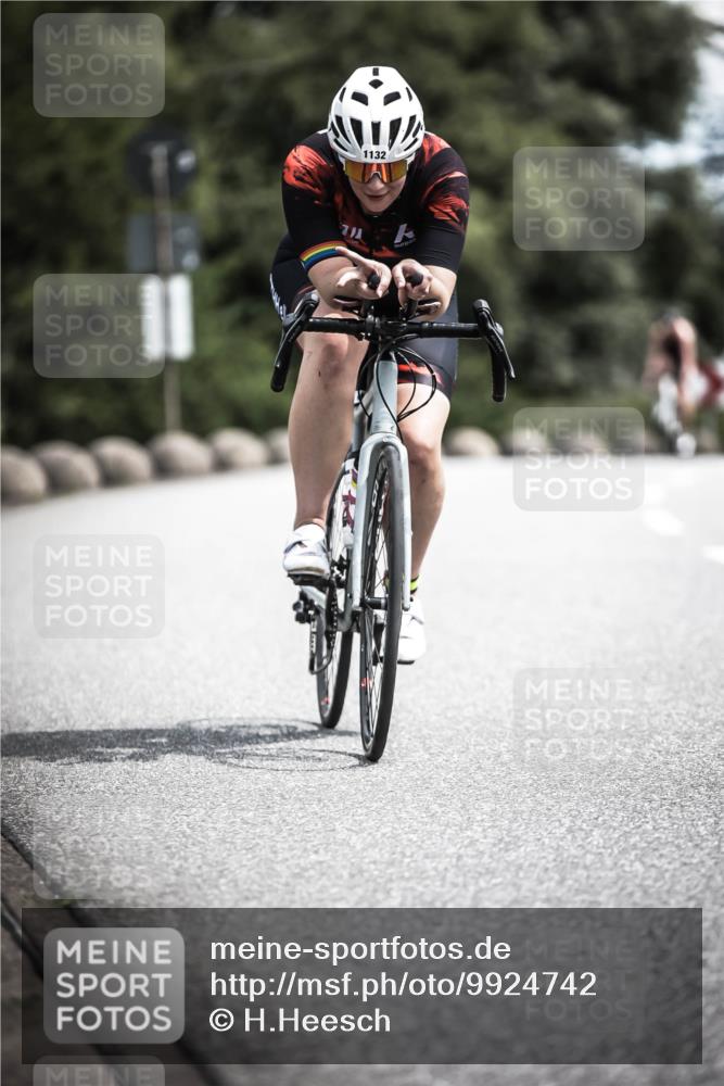 21.06.2026 - 29. Vierlanden-Triathlon H.Heesch http://msf.ph/oto/9924742 21.06.2026 13:16:40 Radfahren 1, 1132 meine-sportfotos.de