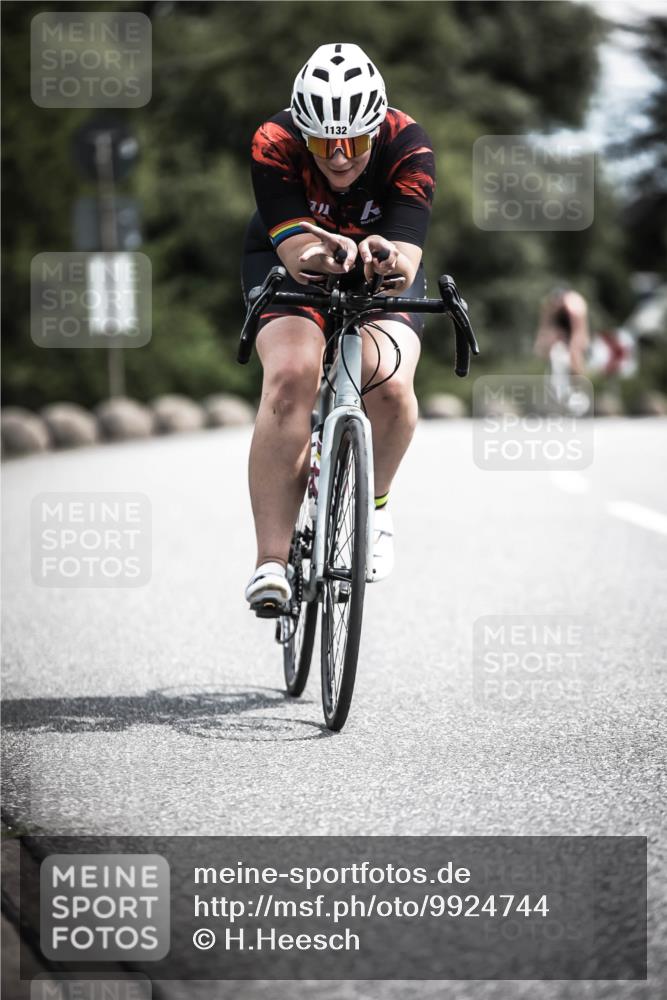 21.06.2026 - 29. Vierlanden-Triathlon H.Heesch http://msf.ph/oto/9924744 21.06.2026 13:16:40 Radfahren 1132 meine-sportfotos.de