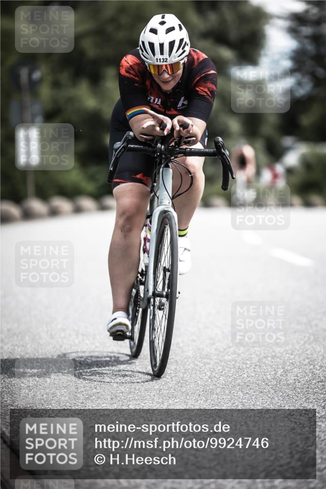 21.06.2026 - 29. Vierlanden-Triathlon H.Heesch http://msf.ph/oto/9924746 21.06.2026 13:16:40 Radfahren 1132 meine-sportfotos.de