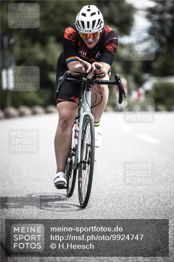 21.06.2026 - 29. Vierlanden-Triathlon H.Heesch http://msf.ph/oto/9924747 21.06.2026 13:16:40 Radfahren 1132 meine-sportfotos.de